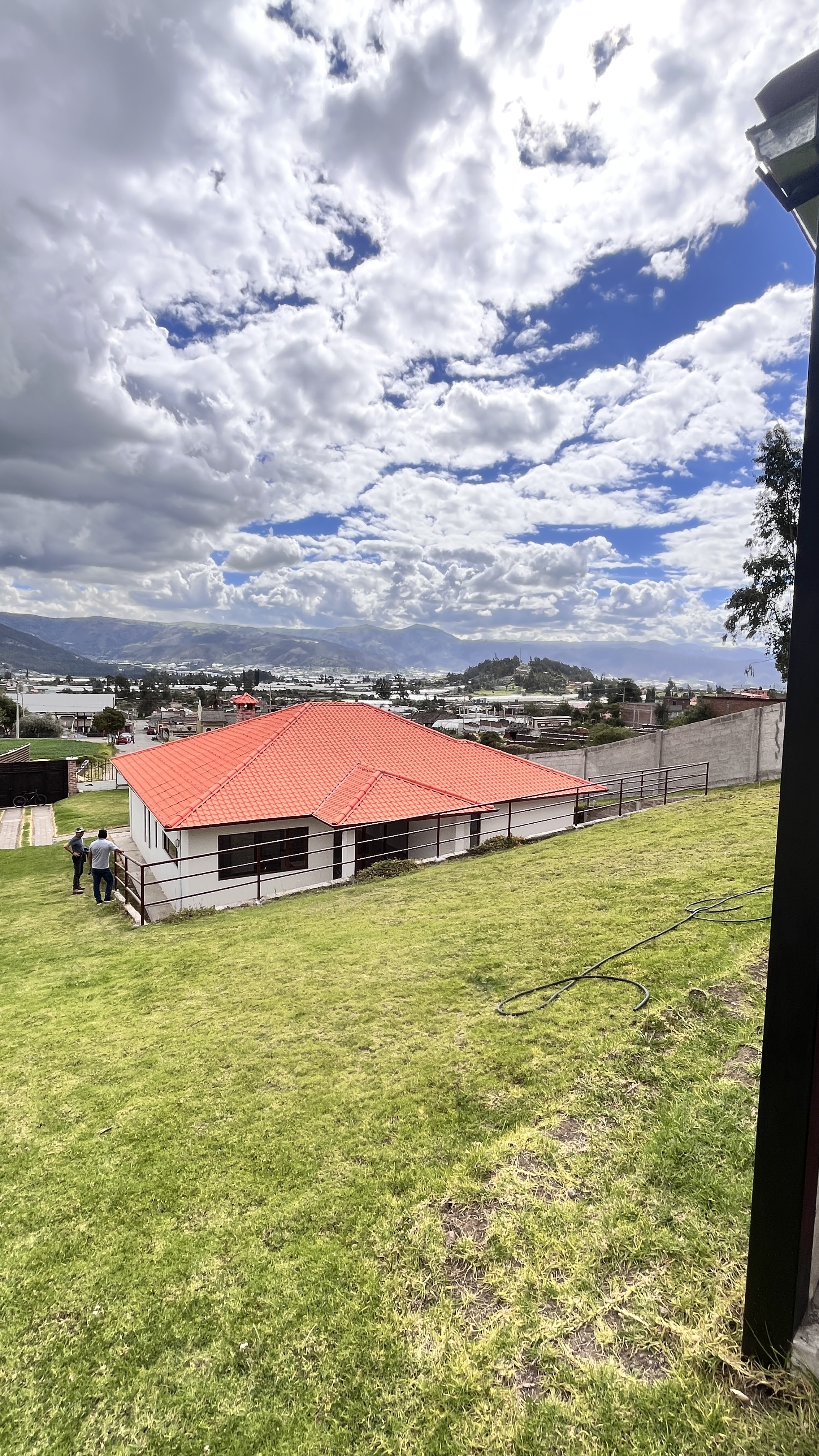CASA POR ESTRENAR EN CHAMBO